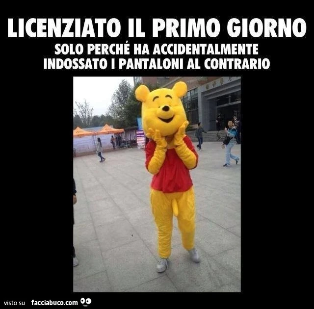 Licenziato il primo giorno solo perchè ha accidentalmente indossato i pantaloni al contrario