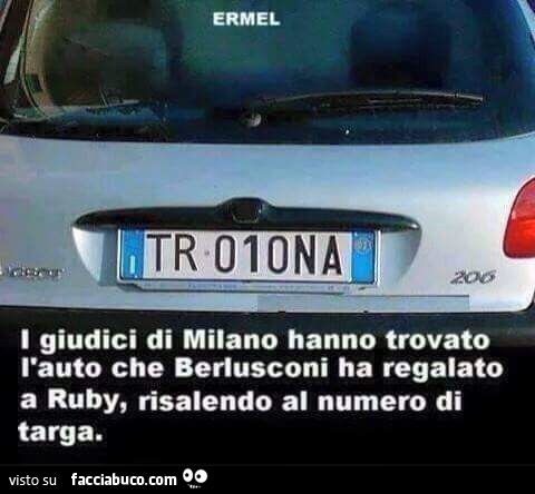 I giudici di milano hanno trovato l'auto che Berlusconi ha regalato a Ruby
