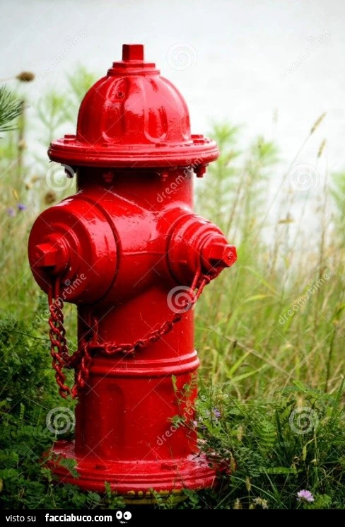Idrante rosso