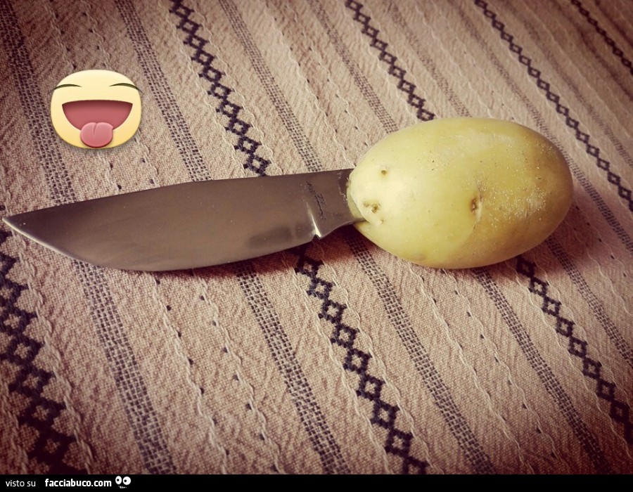 Coltello con manico di patata