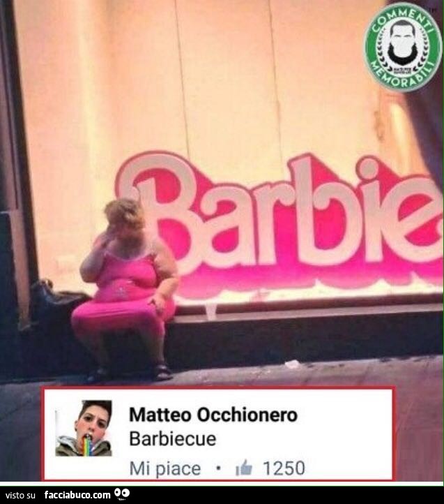 Ragazza cicciona vestita da Barbie. Barbiecue