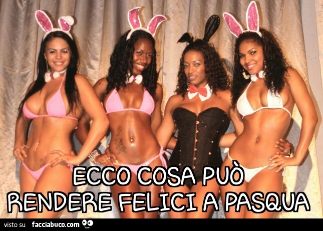 Sexy ragazze in bikini e le orecchie da conigliette. Ecco cosa può rendere felici a Pasqua