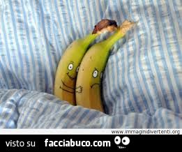 2 banane a letto
