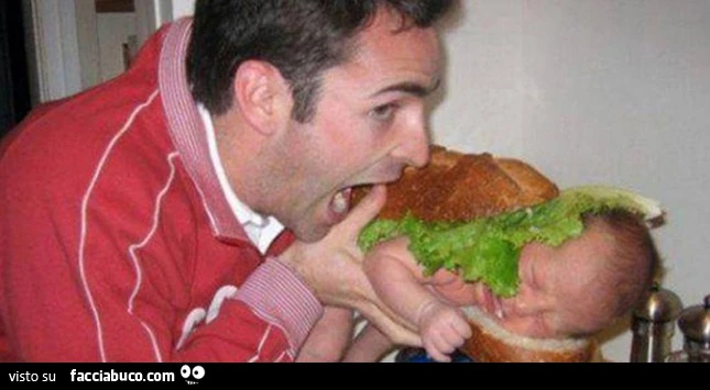 Panino con neonato dentro