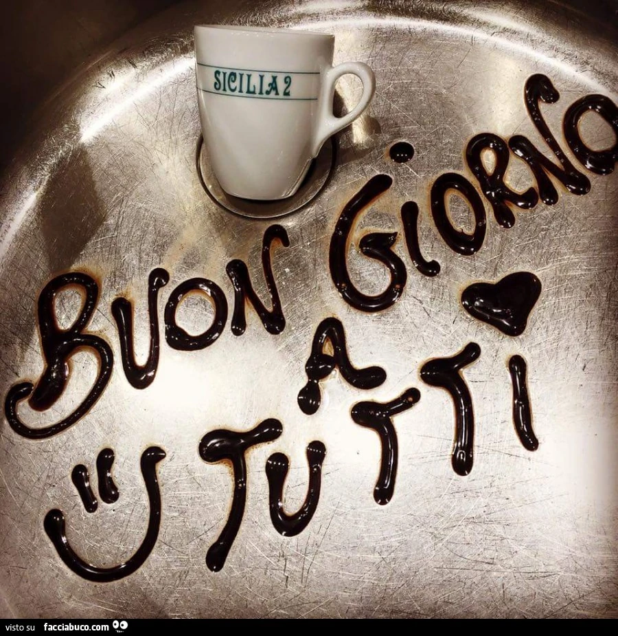 Buongiorno a tutti scritto con la cioccolata